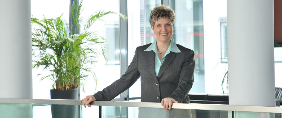 Benkel-Web - Frau im Beruf