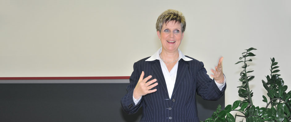 Benkel-Web - Frau im Beruf